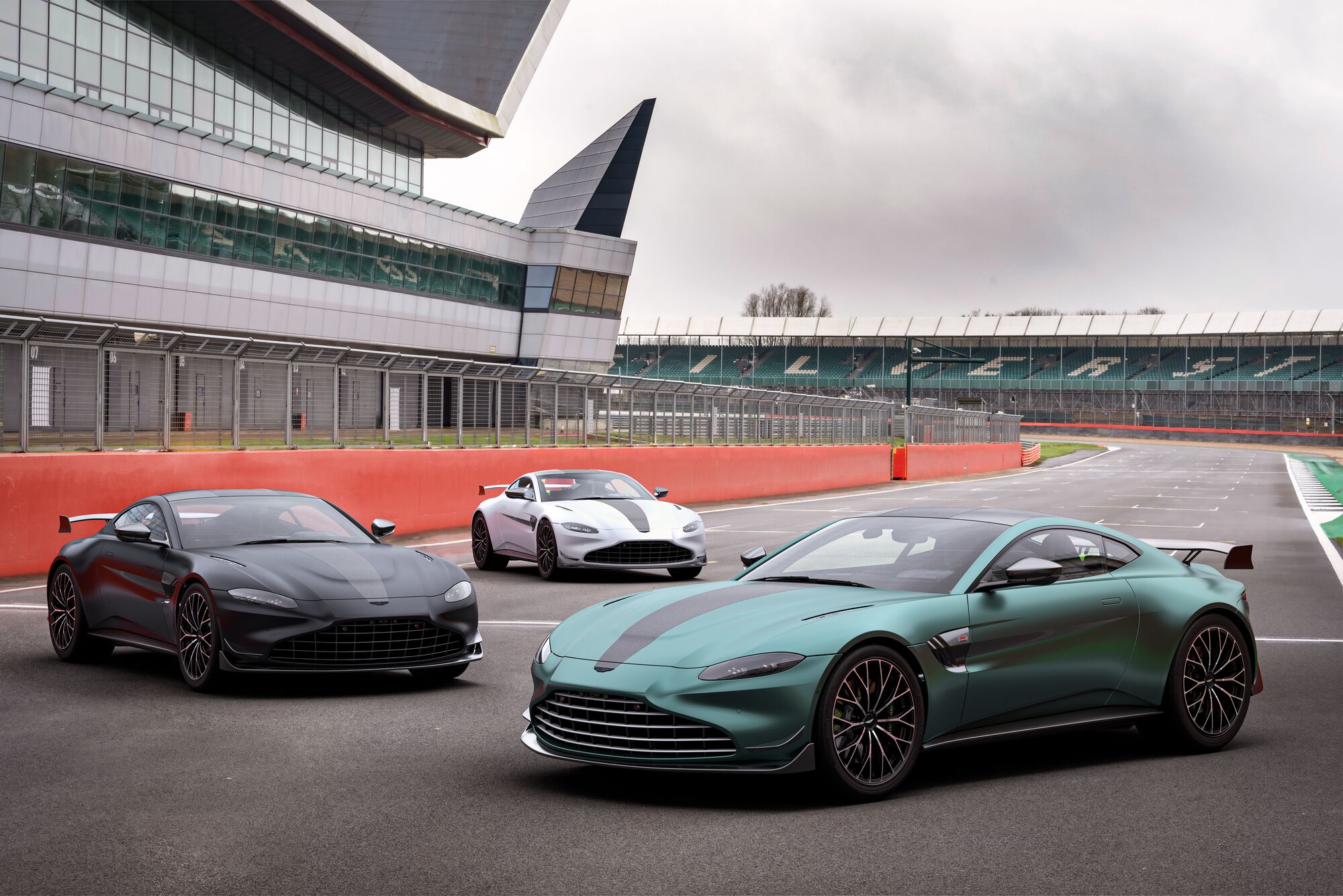 1088萬元起/1168萬元起，Aston Martin Vantage F1 Edition 硬頂/敞篷開始接單！ CarStuff 人車事